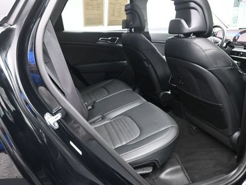Used 2025 Kia Sportage SX FWD image 25
