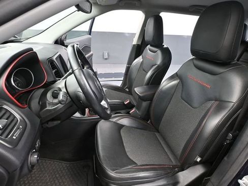 Used 2019 Jeep Compass Trailhawk AWD/4WD image 23