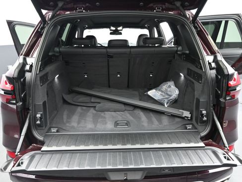 Certified 2024 BMW X5 sDrive40i w/ Premium Package image 27