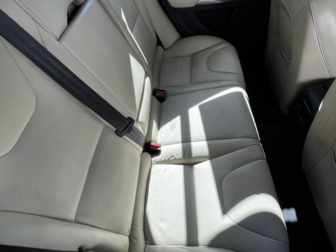 Used 2016 Volvo V60 T5 Premier w/ Convenience Package image 40