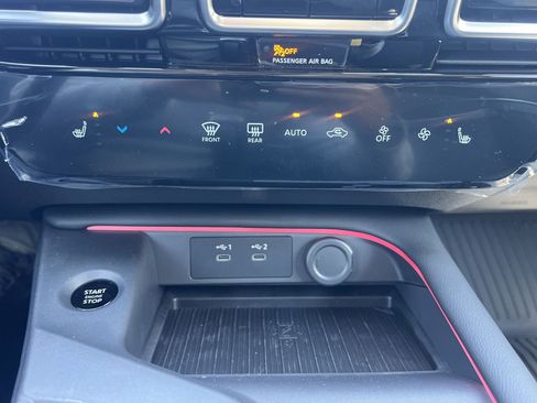 New 2026 Nissan Sentra SV w/ SV Convenience Package FWD image 7