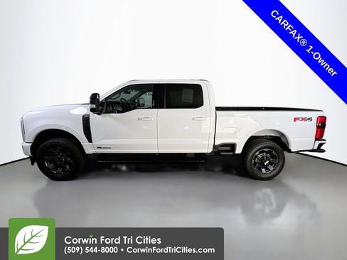 Certified 2024 Ford F350 Lariat w/ Sport Appearance Package image 6