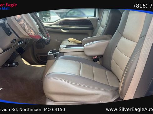 Used 2004 Ford Excursion Eddie Bauer AWD/4WD image 10