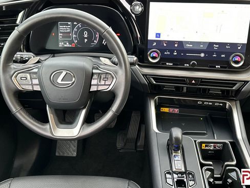 Used 2024 Lexus TX 350 AWD image 19