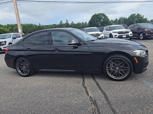 Used 2018 BMW 340i xDrive Sedan AWD/4WD image 21