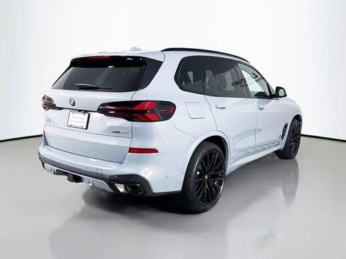 New 2026 BMW X5 xDrive40i w/ M Sport Package AWD/4WD image 7
