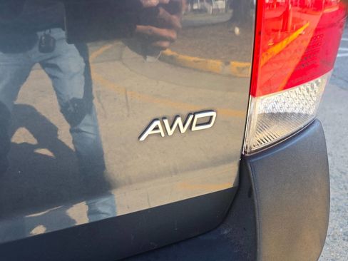 Used 2005 Volvo XC70 image 7