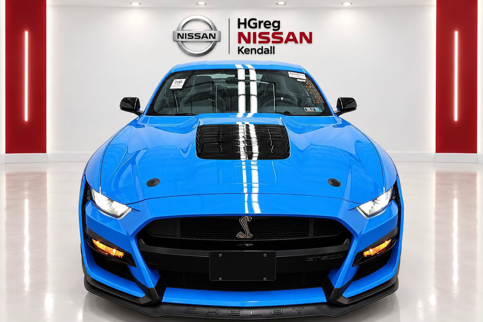 Used 2022 Ford Mustang Shelby GT500 w/ Technology Package RWD image 5