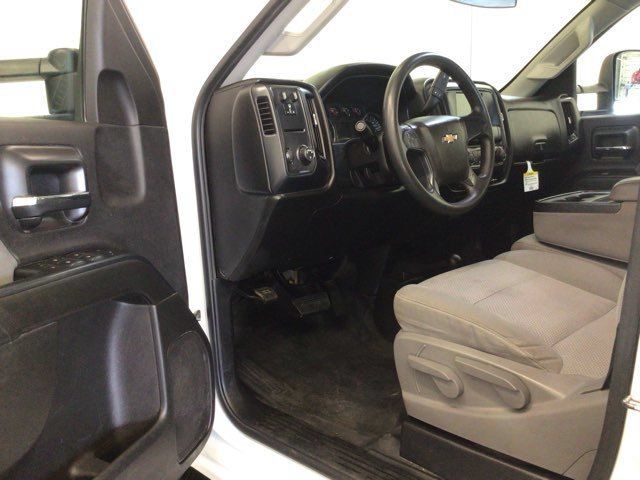 Used 2018 Chevrolet Silverado 3500 W/T AWD/4WD image 15