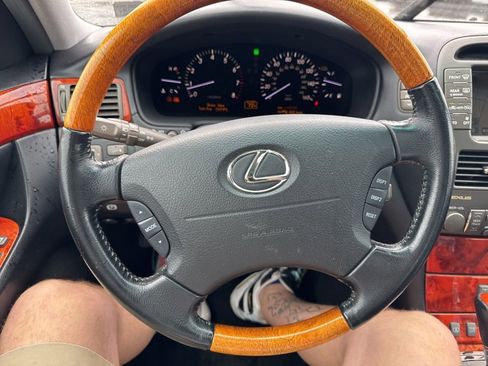 Used 2006 Lexus LS 430 RWD image 16