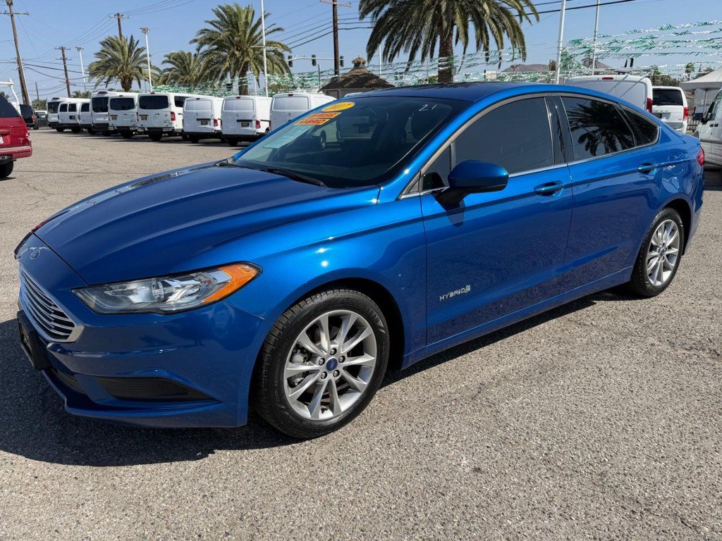 Used 2017 Ford Fusion S FWD image 12