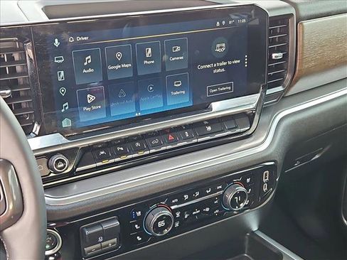 Used 2025 Chevrolet Silverado 1500 High Country w/ High Country Premium Package image 14