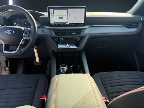 New 2026 Ford Explorer ST-Line w/ ST-Line Street Pack AWD/4WD image 34