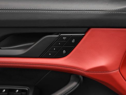 Certified 2023 Porsche Taycan image 24