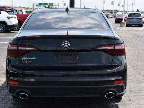 Used 2024 Volkswagen Jetta GLI Autobahn FWD image 6