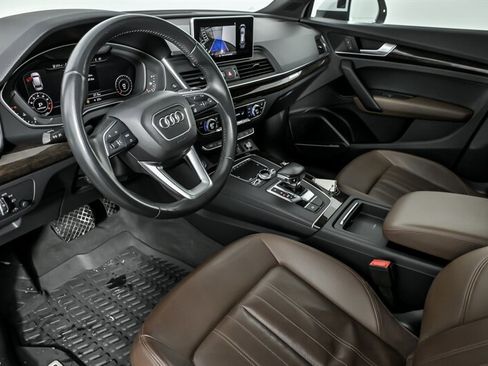 Used 2018 Audi Q5 2.0T Premium Plus w/ Premium Plus Package image 19