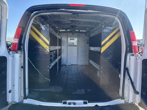 Used 2020 Chevrolet Express 2500 Work Van w/ Driver Convenience Package image 28