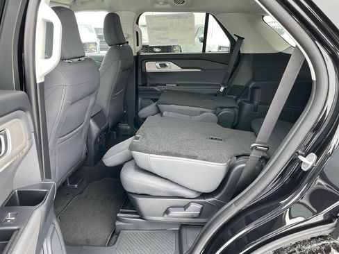 New 2026 Ford Explorer Active image 57