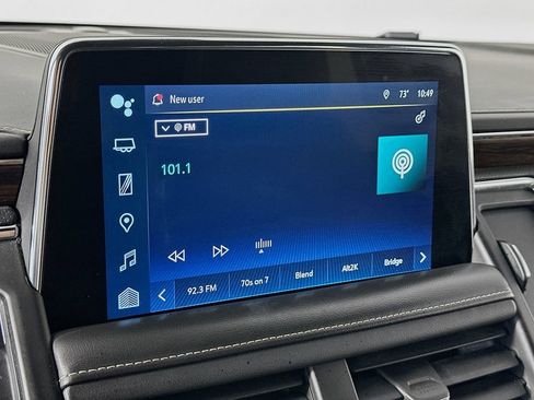 Used 2022 Chevrolet Suburban Premier AWD/4WD image 17