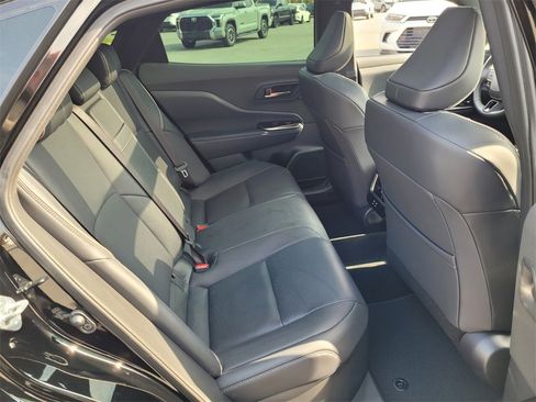 Used 2025 Toyota Crown Platinum image 11