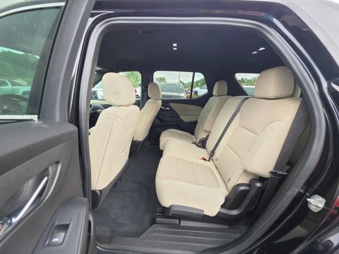 Used 2022 Chevrolet Traverse LS AWD/4WD image 23