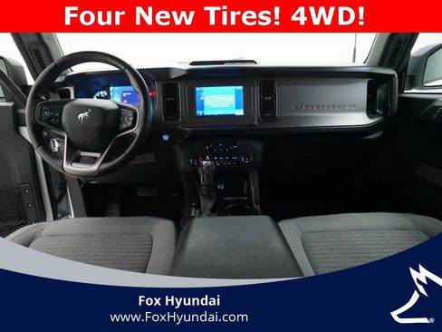 Used 2022 Ford Bronco Outer Banks image 5
