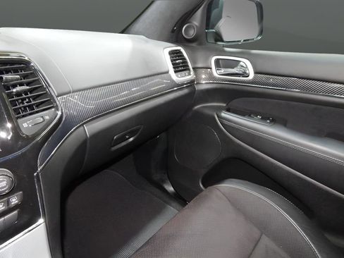 Used 2021 Jeep Grand Cherokee SRT w/ Trailer Tow Group IV image 19