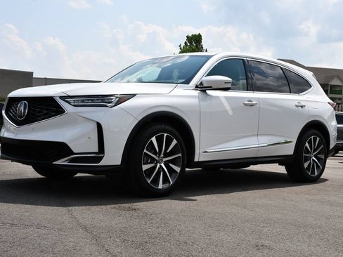 Used 2026 Acura MDX SH-AWD w/ Technology Package image 3