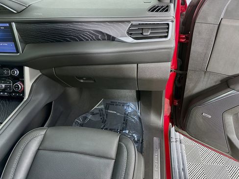 Used 2021 GMC Yukon Denali image 33