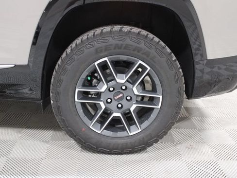 New 2026 GMC Terrain AT4 w/ Convenience Package III AWD/4WD image 42