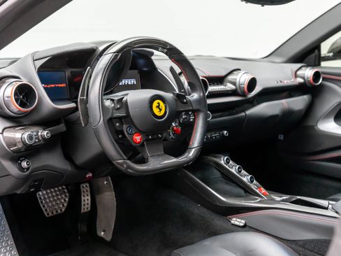 Certified 2019 Ferrari 812 Superfast image 4