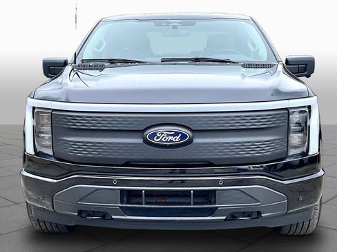 Used 2025 Ford F150 Lightning Flash AWD/4WD image 3