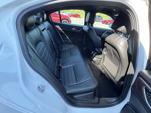 Used 2024 Alfa Romeo Giulia Quadrifoglio RWD image 46