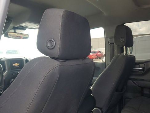 Used 2022 Chevrolet Silverado 1500 Custom image 7