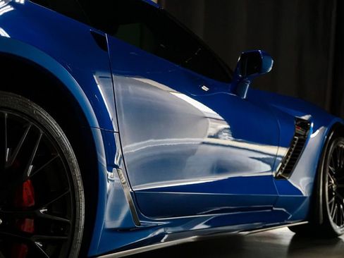 Used 2015 Chevrolet Corvette Z06 w/ Z07 Performance Package RWD image 56