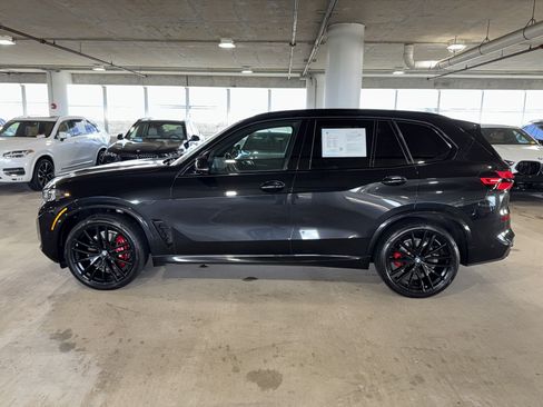 Used 2024 BMW X5 sDrive40i w/ M Sport Package RWD image 5