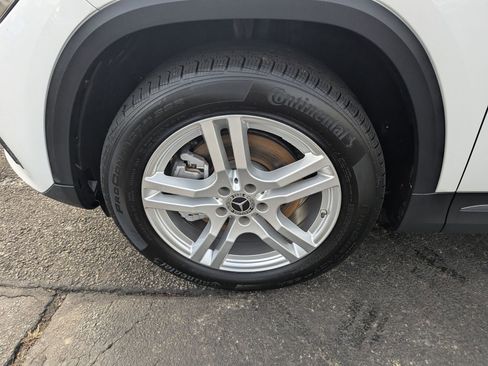 Used 2021 Mercedes-Benz GLA 250 4MATIC image 27