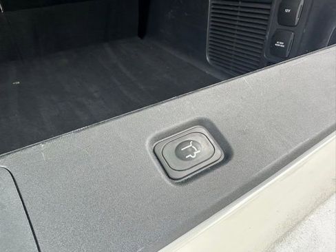 Used 2025 Ford Expedition Max Platinum w/ Driver's Package AWD/4WD image 36