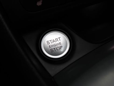 Used 2018 Audi Q3 2.0T Premium Plus w/ Premium Plus Package image 18