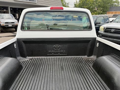 Used 2004 Toyota Tacoma 2WD Regular Cab w/ Enhancement Pkg image 97