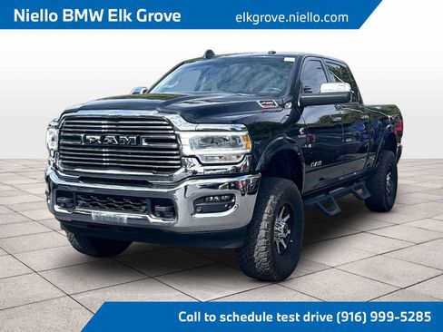 Used 2022 RAM 2500 Laramie AWD/4WD image 1