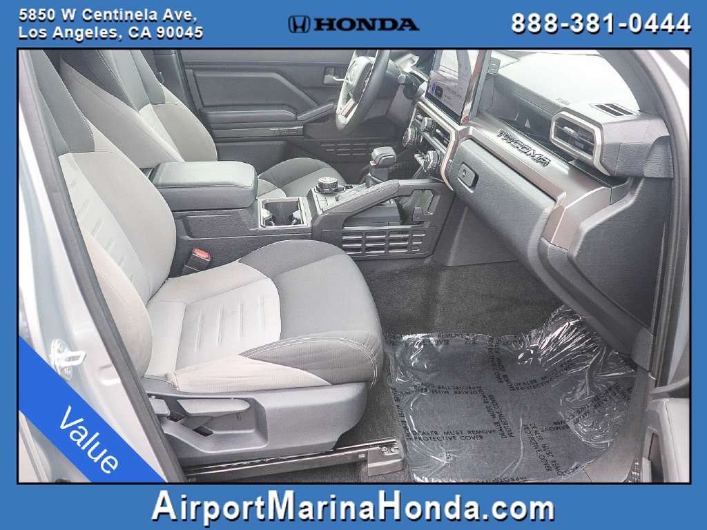 Used 2024 Toyota Tacoma TRD Off-Road AWD/4WD image 16