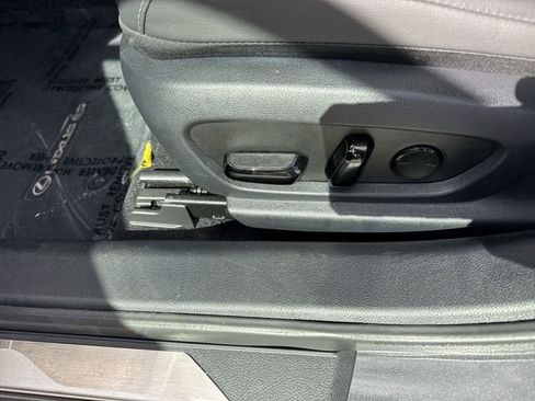 Certified 2024 Lexus ES 350 350 w/ Premium Package image 12