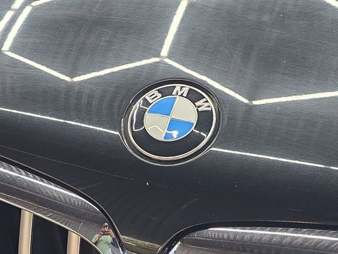 Used 2019 BMW X5 xDrive50i w/ M Sport Package AWD/4WD image 29