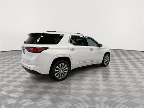 Certified 2022 Chevrolet Traverse Premier image 11