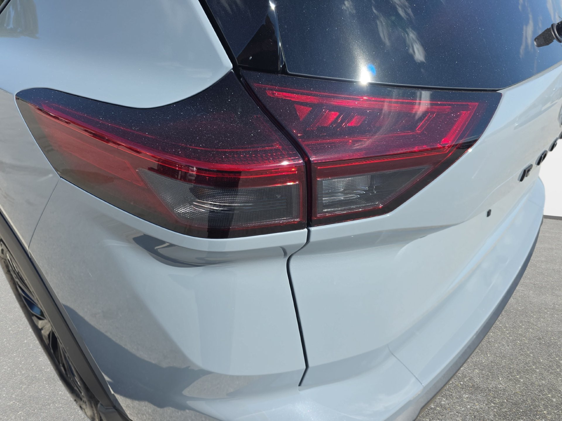 New 2026 Nissan Rogue Dark Armor AWD/4WD image 32