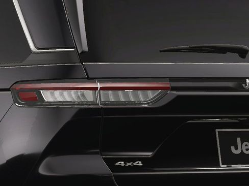 New 2025 Jeep Grand Cherokee Laredo X w/ Luxury Tech Group I image 7