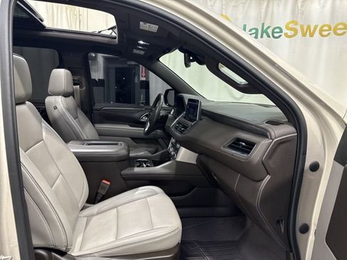 Used 2021 GMC Yukon SLT w/ SLT Premium Package AWD/4WD image 35