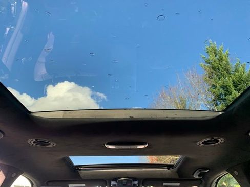 Used 2023 Hyundai Palisade Calligraphy image 14