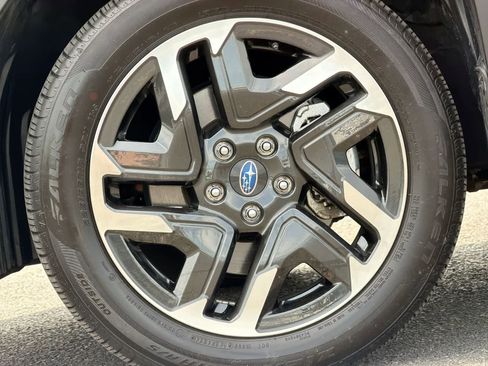 Certified 2025 Subaru Forester Limited AWD/4WD image 14
